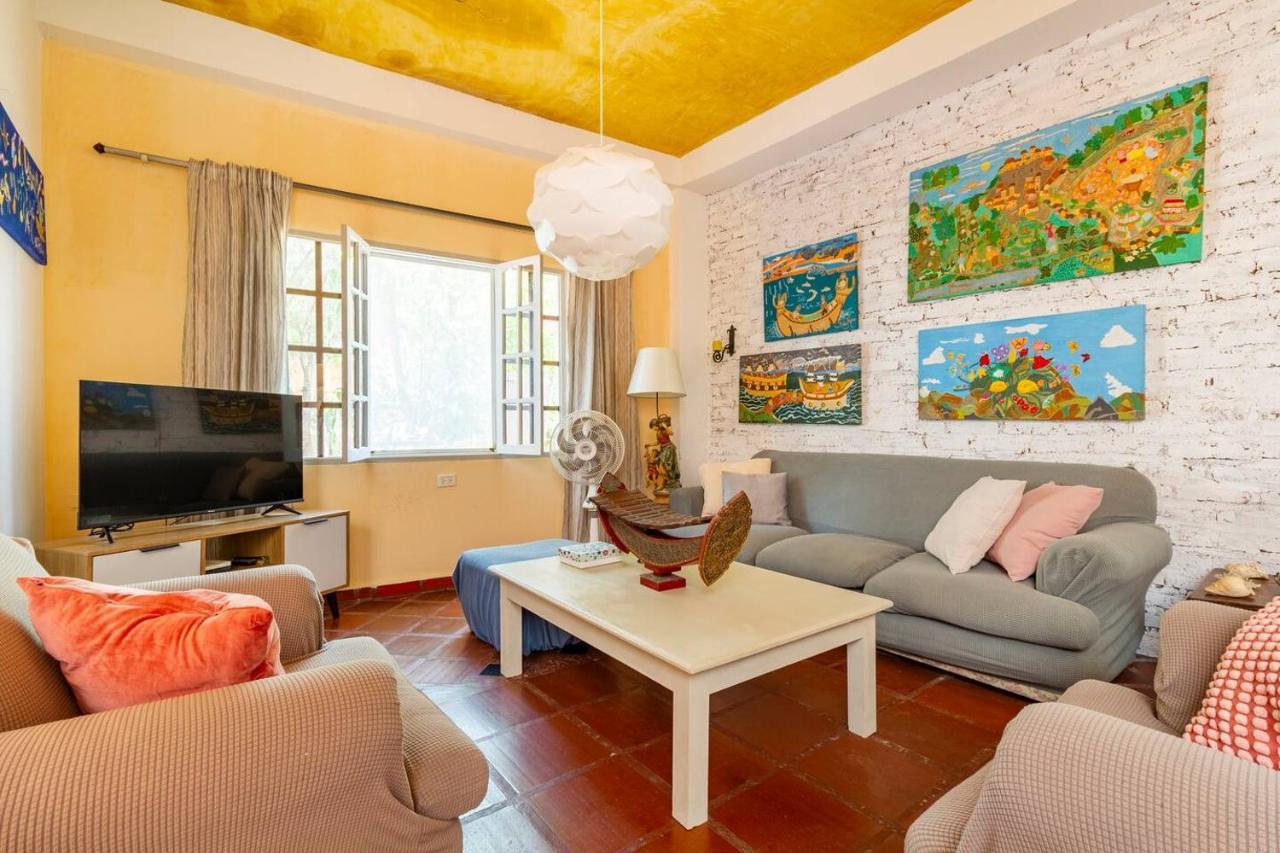 Junto Al Mar Y El Manglar Hotel Cartagena Екстериор снимка