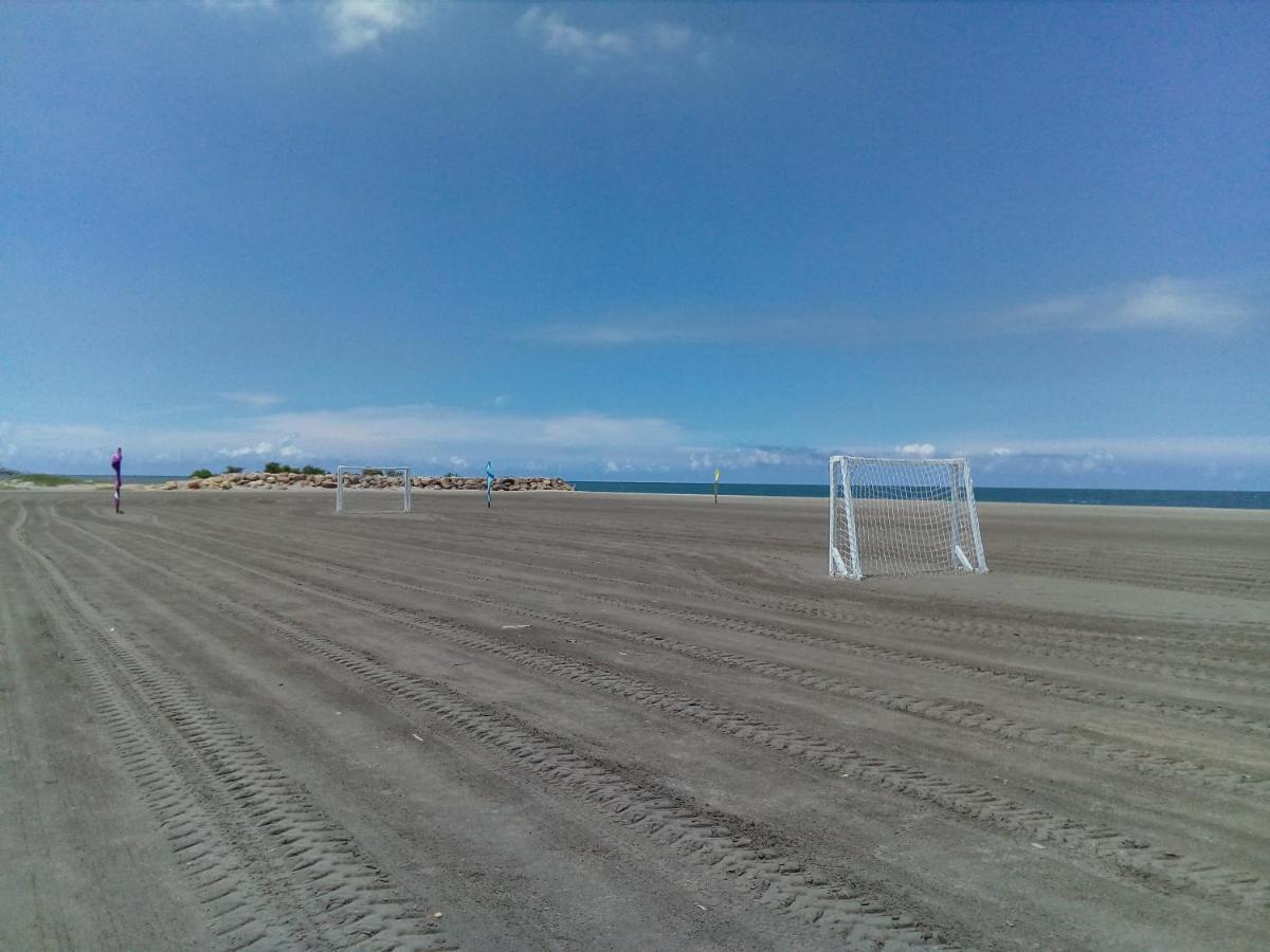 Junto Al Mar Y El Manglar Hotel Cartagena Екстериор снимка